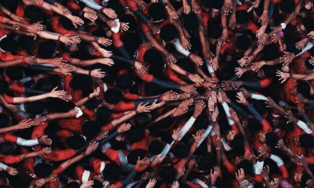 Martin Garrix & Arijit Singh – Weightless (Official Video)