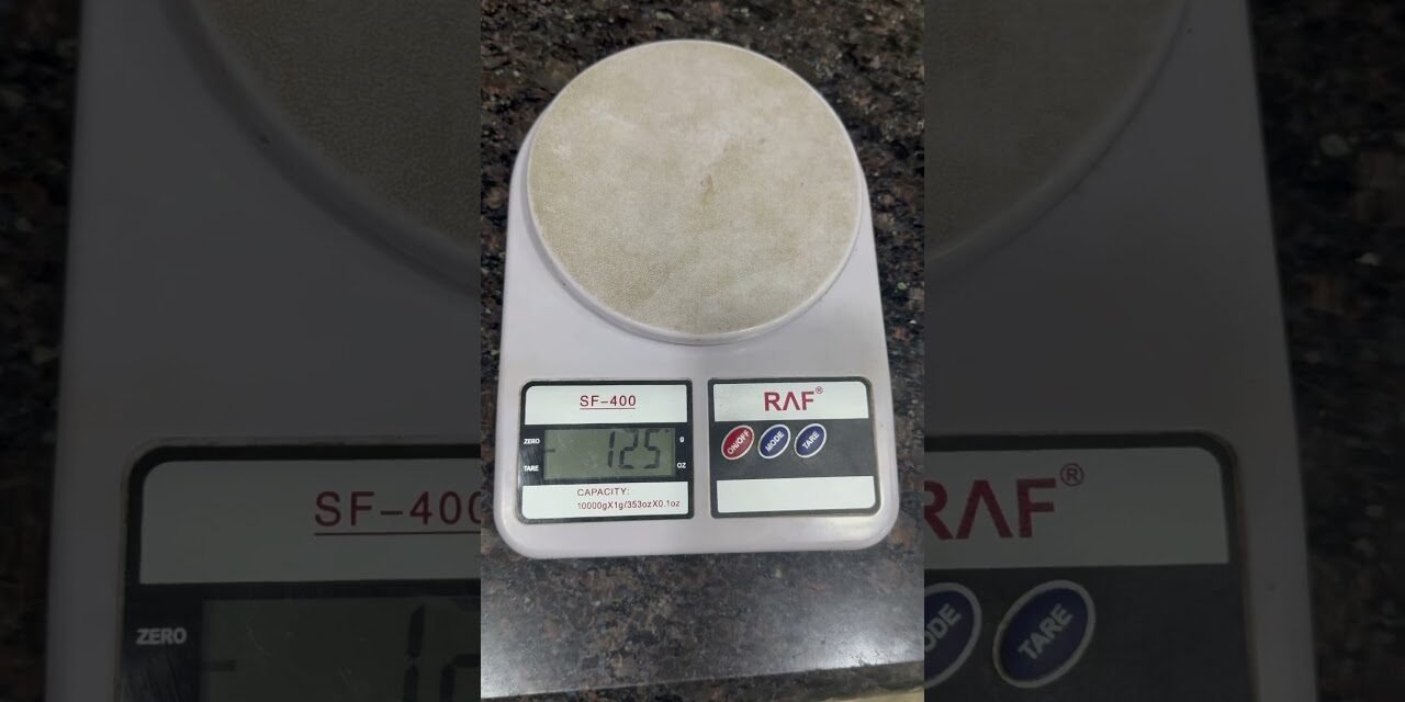 Flax vs Chia: Complete Nutrition Comparison for Weight Loss & Hormones