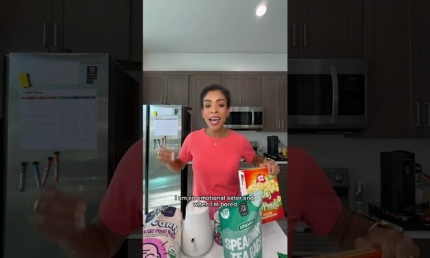 Food noise and emotional eating tip #bloodsugar #pcos #emotional #foodnoise