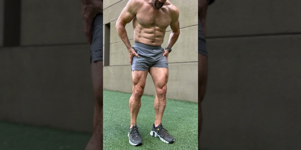 No weights, killer leg burn. 5×20 reps each/1 min wall sit. Rest :90 #legs #challenge #bodyweight