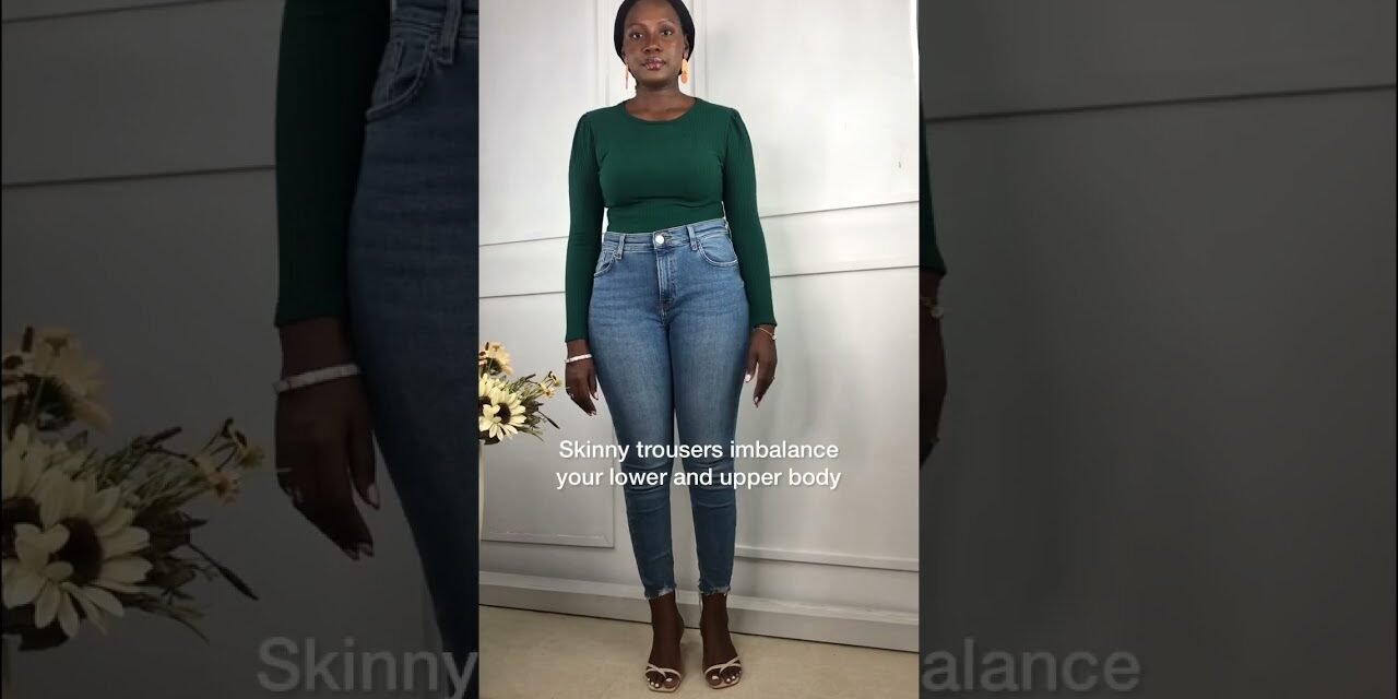 How to dress a pear shaped body. #stylish #styleshorts #howtostyle #bodytypes #stylinghacks